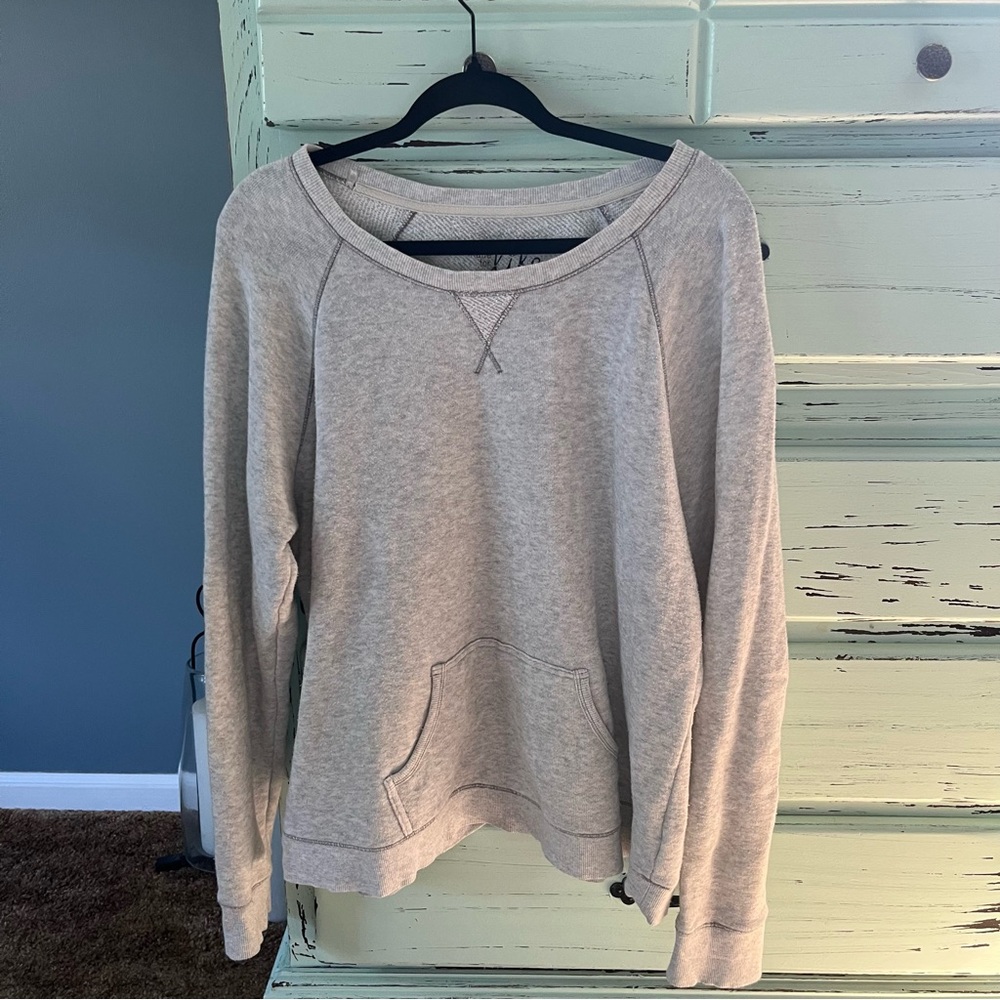 Made for Life Textured Knit crewneck. Women’s size XL.
